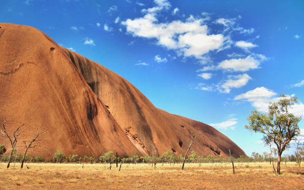Uluru / Ayers Rock im Uluru Kata Tjuta National Park - Sehenswürdigkeiten Australien - Australia